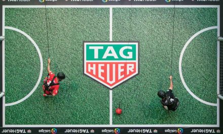 TAG Heuer sorprende con el futbol vertical